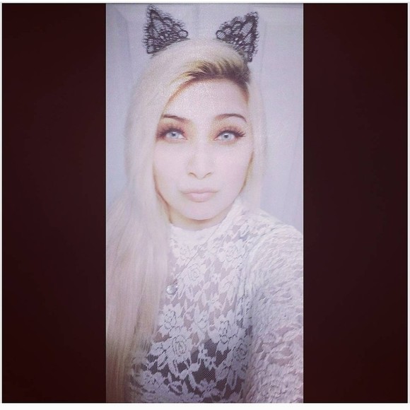 Meet your Posher, Cindy - Picture 1 of 1